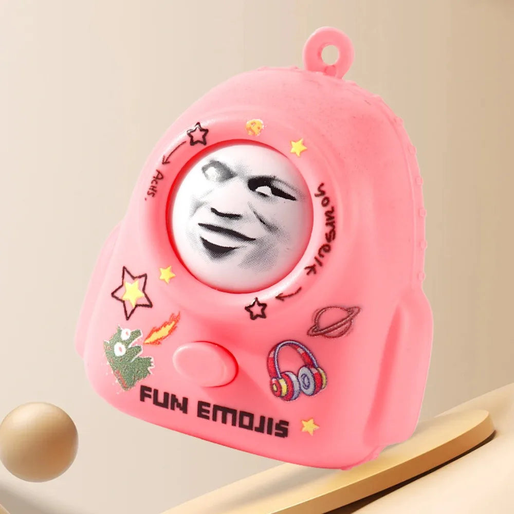 4 Facial Face Changing Pendant DIY Crafts Backpack Shape Face Changing Toy with Keychain Mini Cartoon Doll Keychain