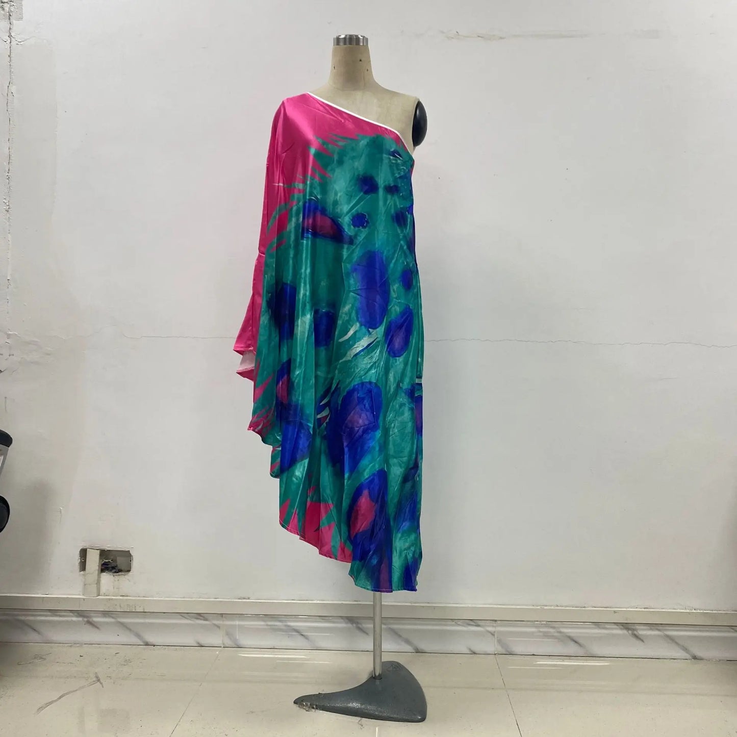 Color Butterfly Print One Shoulder Sleeve Dresses Women Sexy Off Shoulder Loose Beach Vacation Irregular Long Dress Streetwear