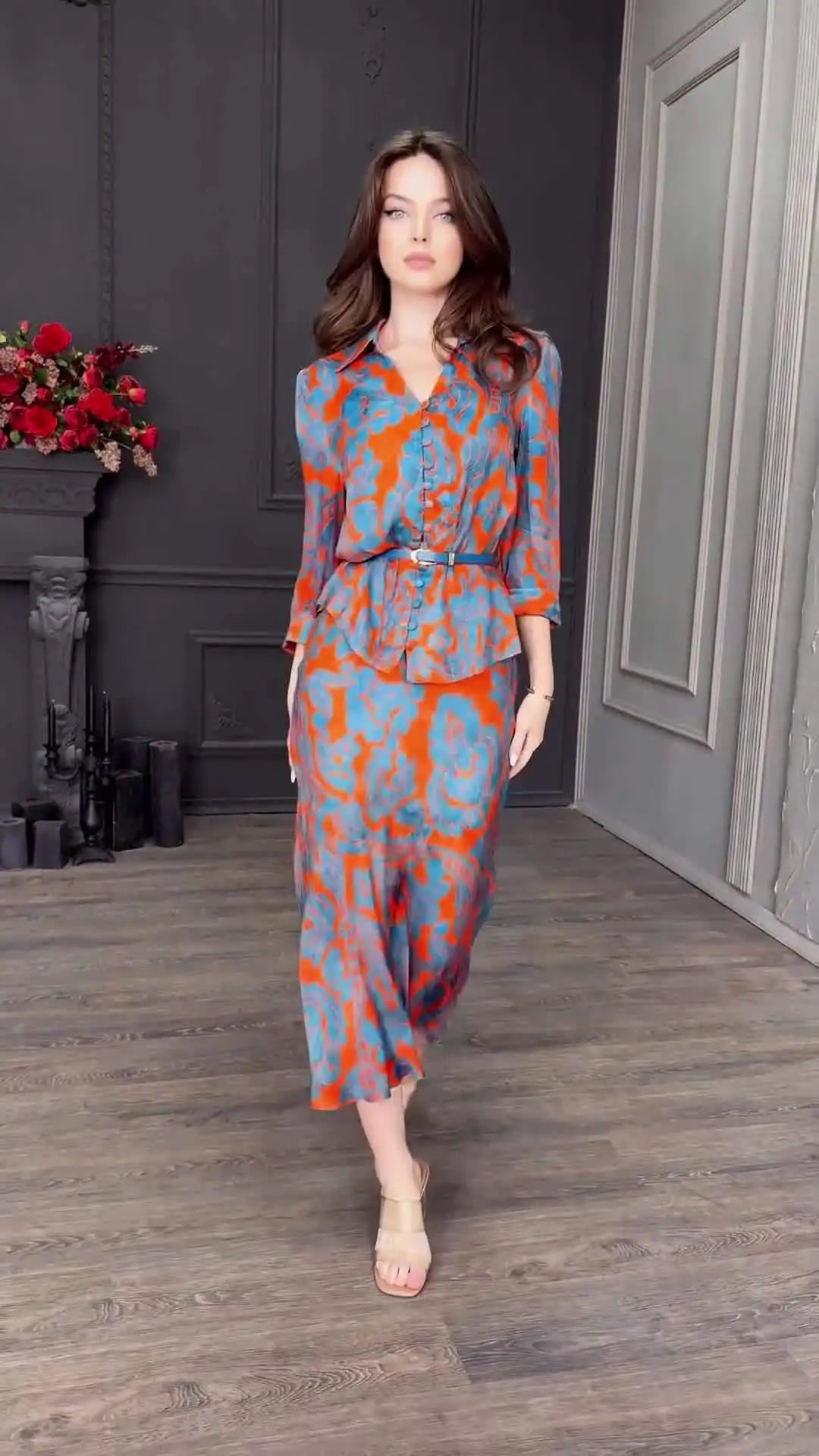 European and American Summer New Long Dress for Women. Fashionable Printed, Slim-fitting Retro Skirt and A Casual Dress Set.