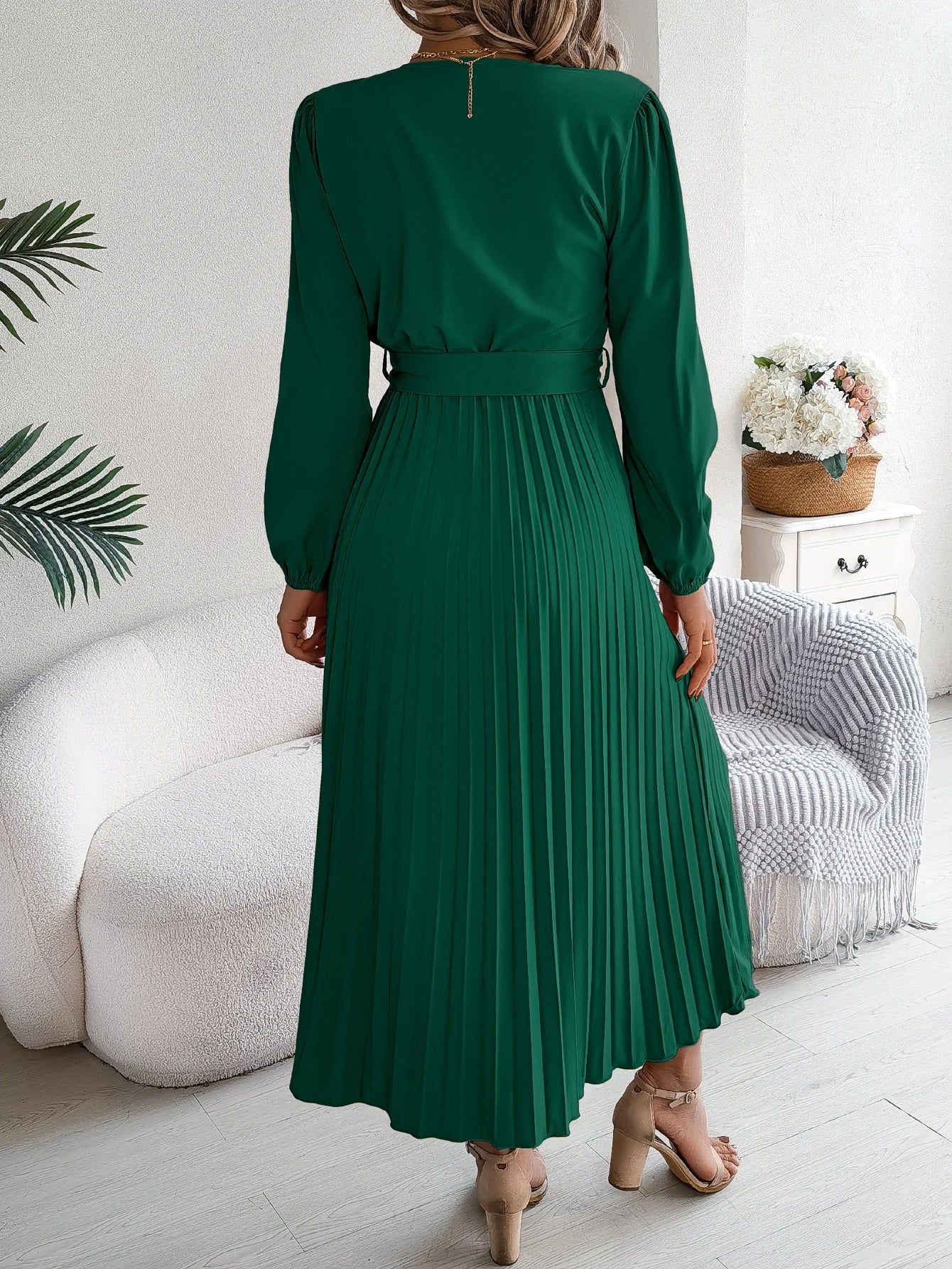 Autumn Winter Elegant V-Neck Button Belt Long Sleeved Solid Color Pleated Long Dress For Women Dresses