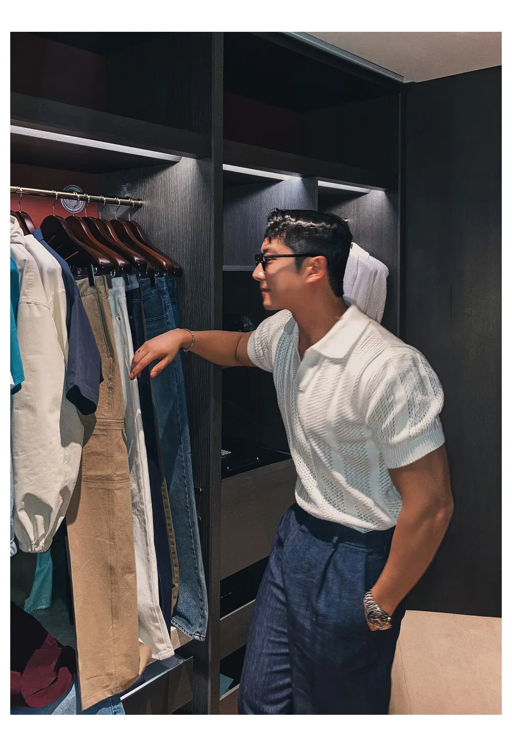 Men's Clothing Luxury Korean Popular Hollow Out Polo Shirt Leisure V Neck Short Sleeve Solid Color Retro Streetwear Knitwear