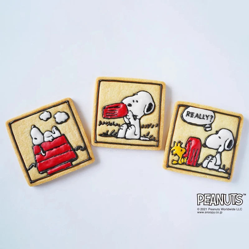3pcs Snoopy Cookies Cutters Plastic Cartoon Pressable Biscuit Mold Cookie Mould Stamp Baking Pastry Kitchen Bakeware Tools Gift