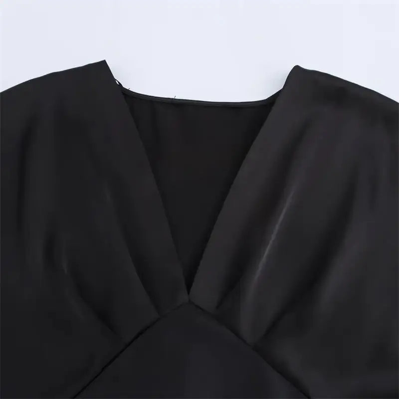 Women's 2025 New Dresses Summer Elegant Fashion Slim V-neck Street Holiday Long Dress Young Women Chic Comfortable Dress