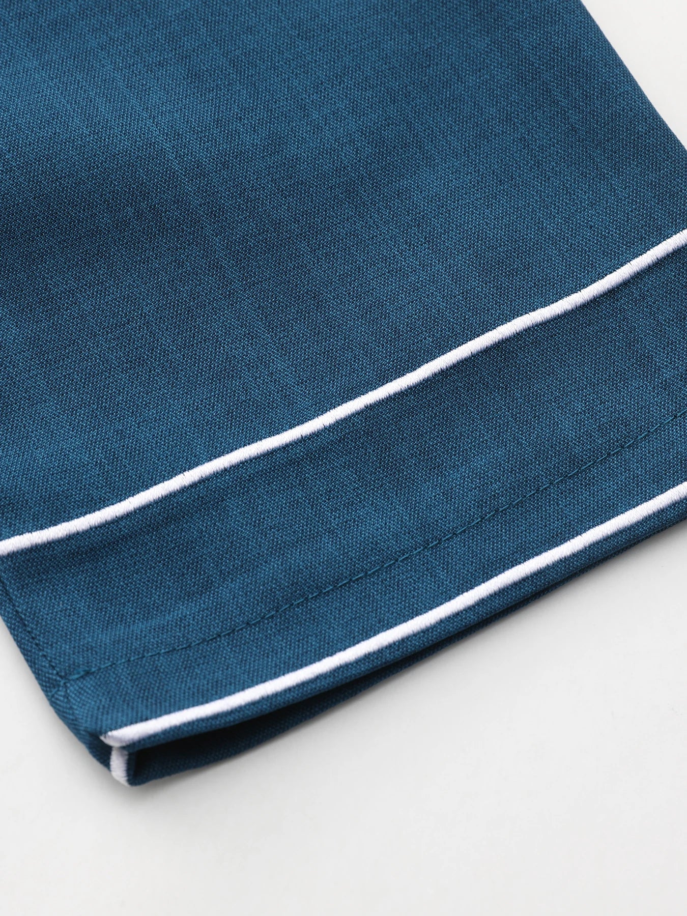 Long sleeve embroidered stand collar thobe, Muslim Arab men's robe