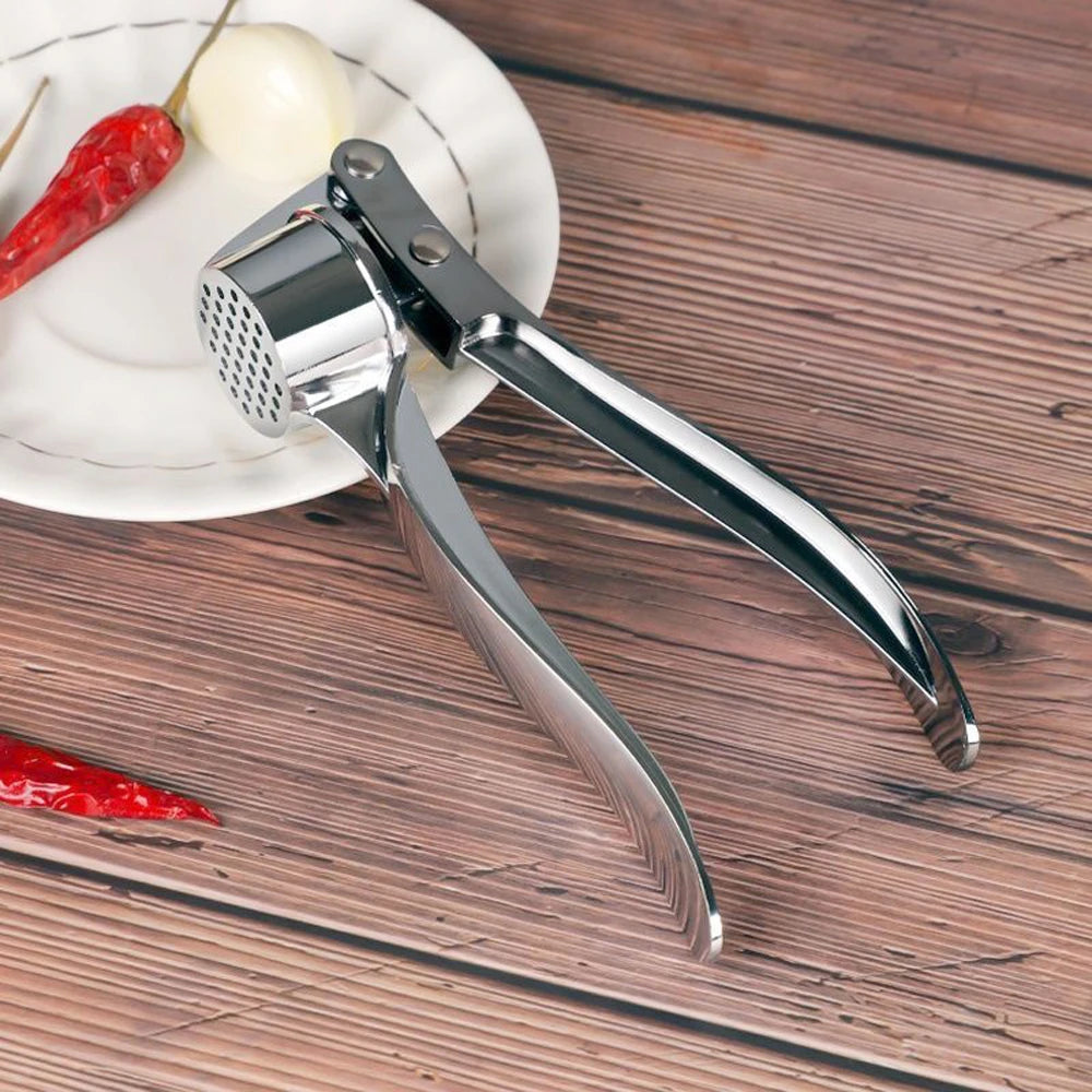 Zinc Alloy Garlic Presser Ginger Crusher Handheld Device Metal Mincer Squeezer Chopper Vegetables Masher Practical Kitchen Tools