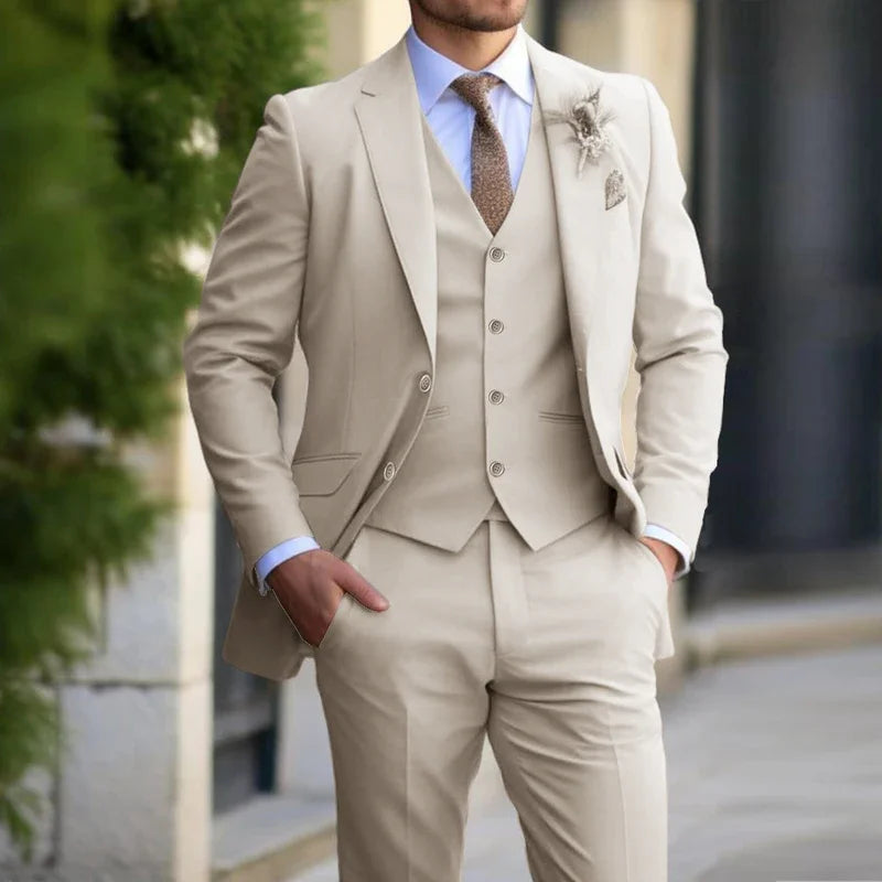 3 Pieces Beige Suits for Men Fashion Slim Fit Blazer Vest Pants Set Formal Business Wedding Tuxedos for Men Casual Clothing