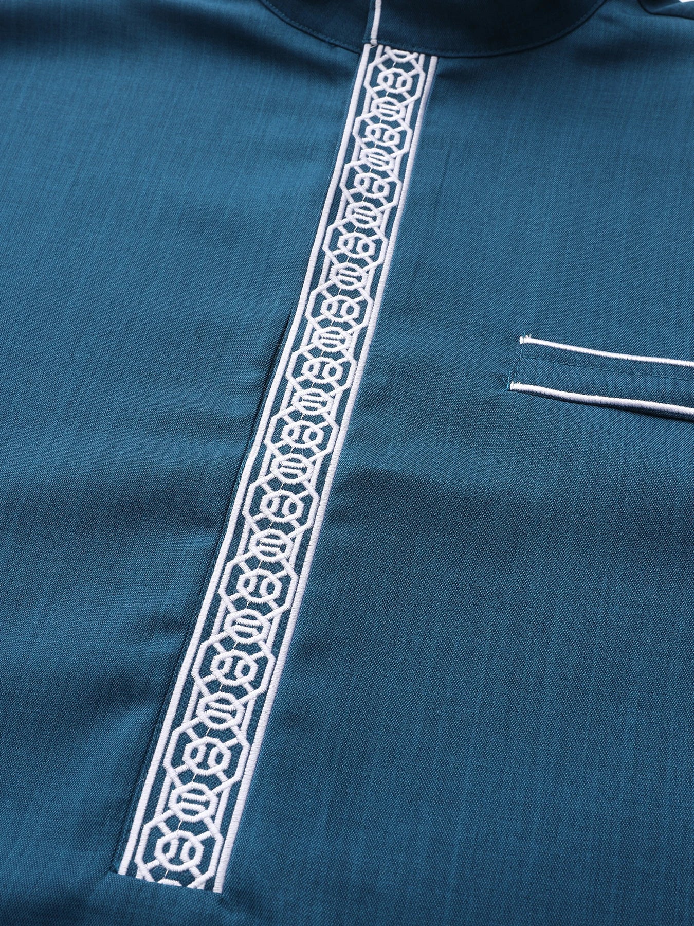 Long sleeve embroidered stand collar thobe, Muslim Arab men's robe