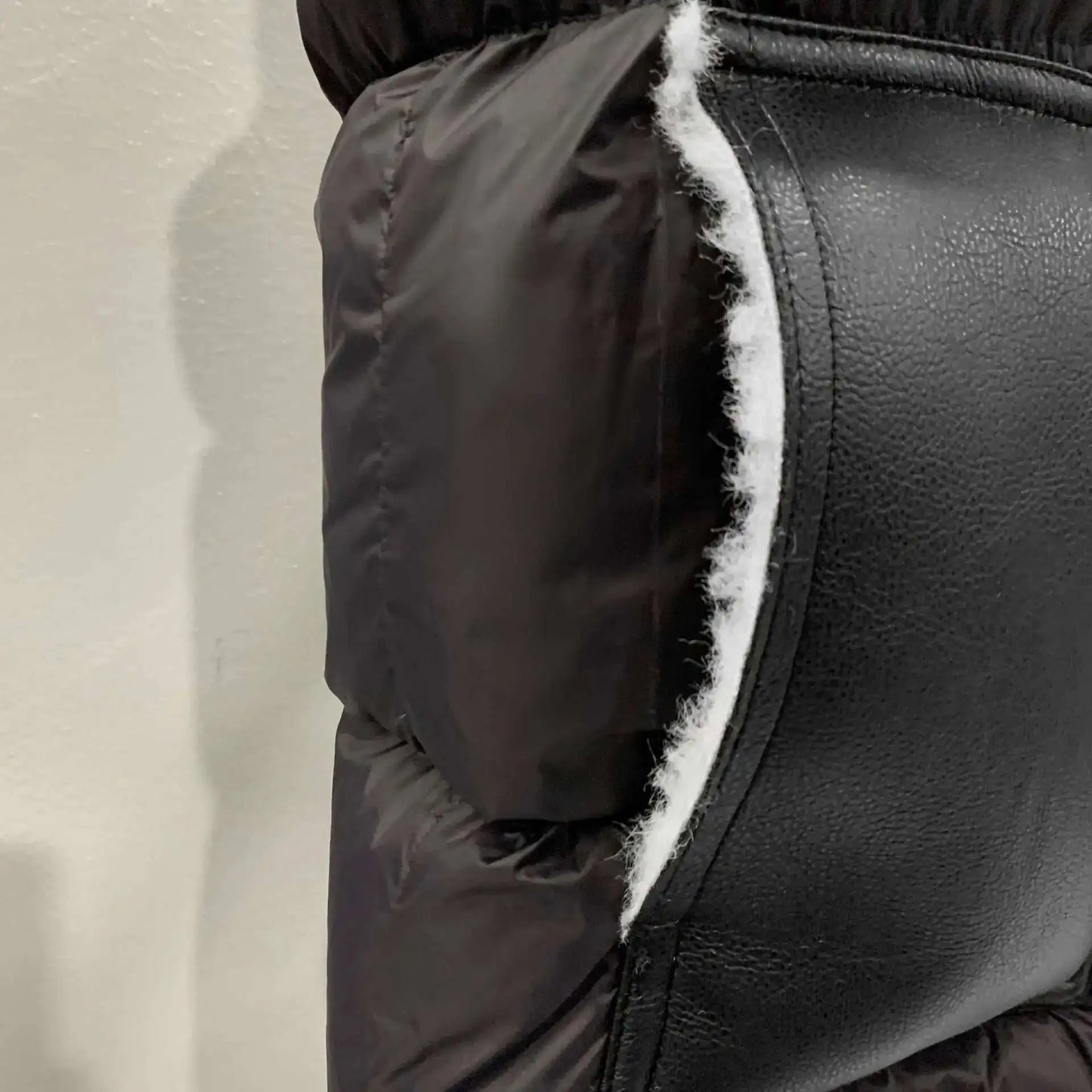 HKSH Autumn Winter Men's Tide Dark V-neck Cotton Jacket Women Splice Fur Patchwork Sleeveless Vest Zipper Chic Down Coats HK2466