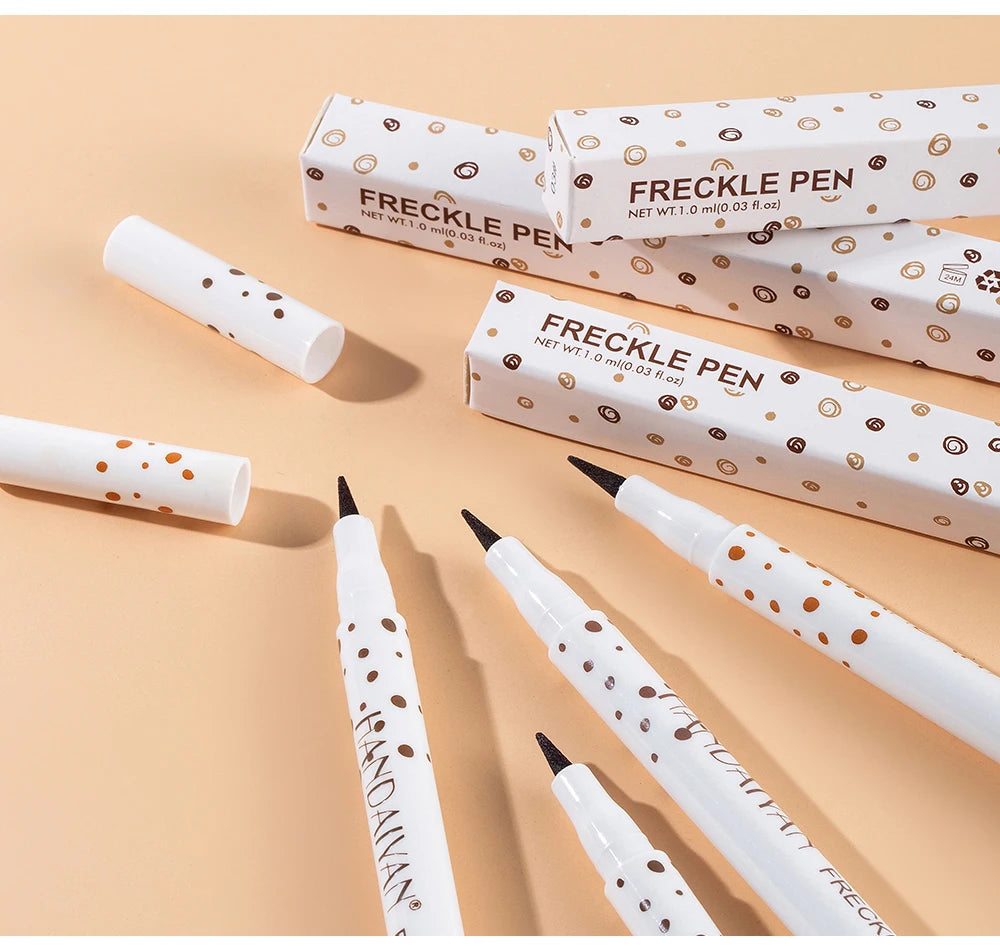 HANDAIYAN Natural Fake Freckle Pen Quick-Drying Waterproof Spot Pencil Makeup Tool for Facial Lifelike Fake Freckles Cosmetics