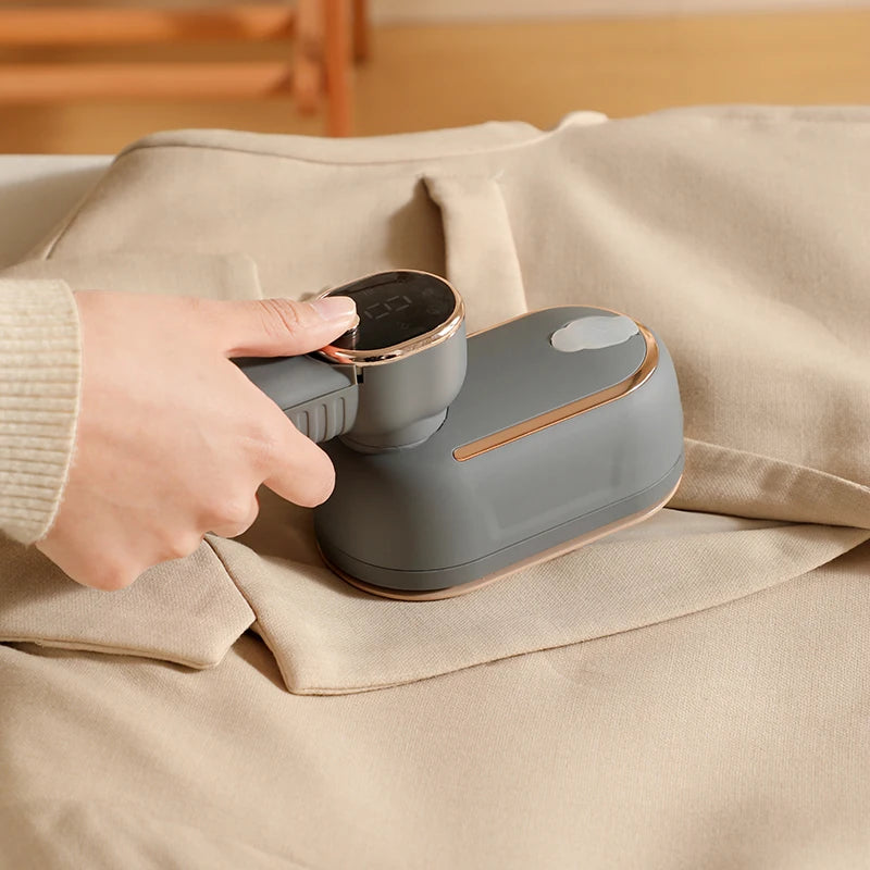 mini handheld hanging iron 1200W 20 seconds fast preheating handle can be rotated portable small ironing clothes steam brush