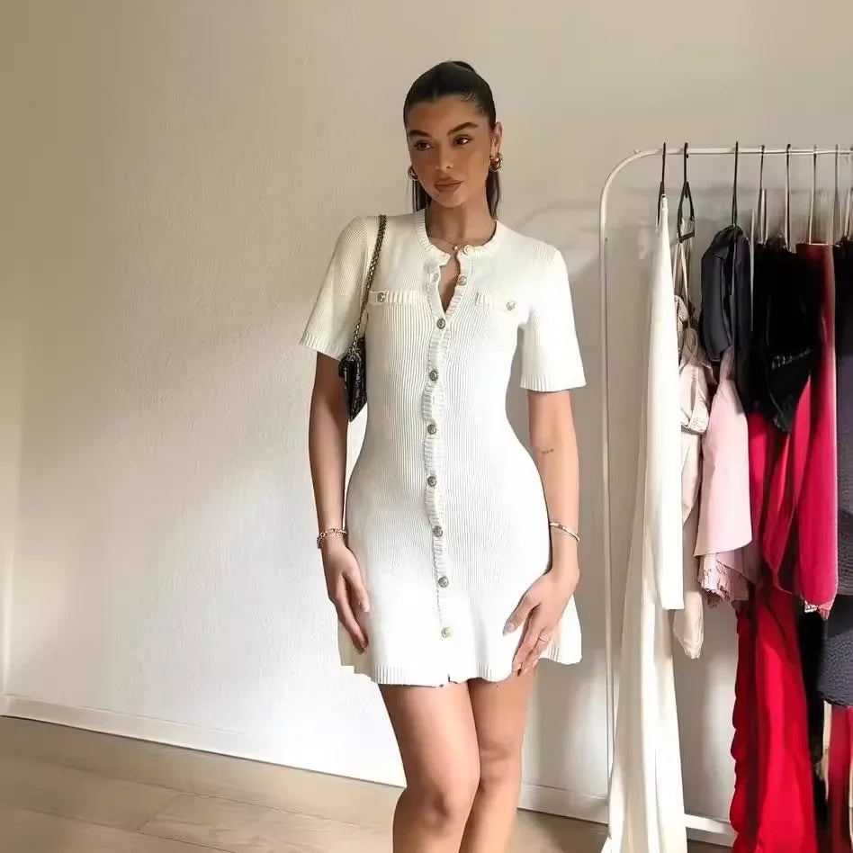 Fashion Solid Ruffles Pleated Loose Long Dress Women Elegant Round Neck Flare Long Sleeves Maxi Dresses Lady High Street Wear