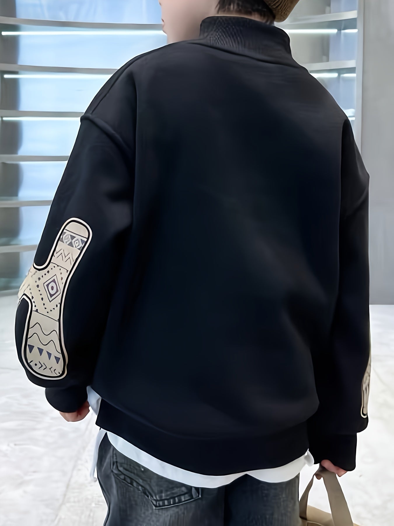 Boys' Cozy Fleece-Lined Sweatshirt - Casual High Neck, Long Sleeve Pullover for Fall/Winter - Stylish & Warm Youngsters' Top