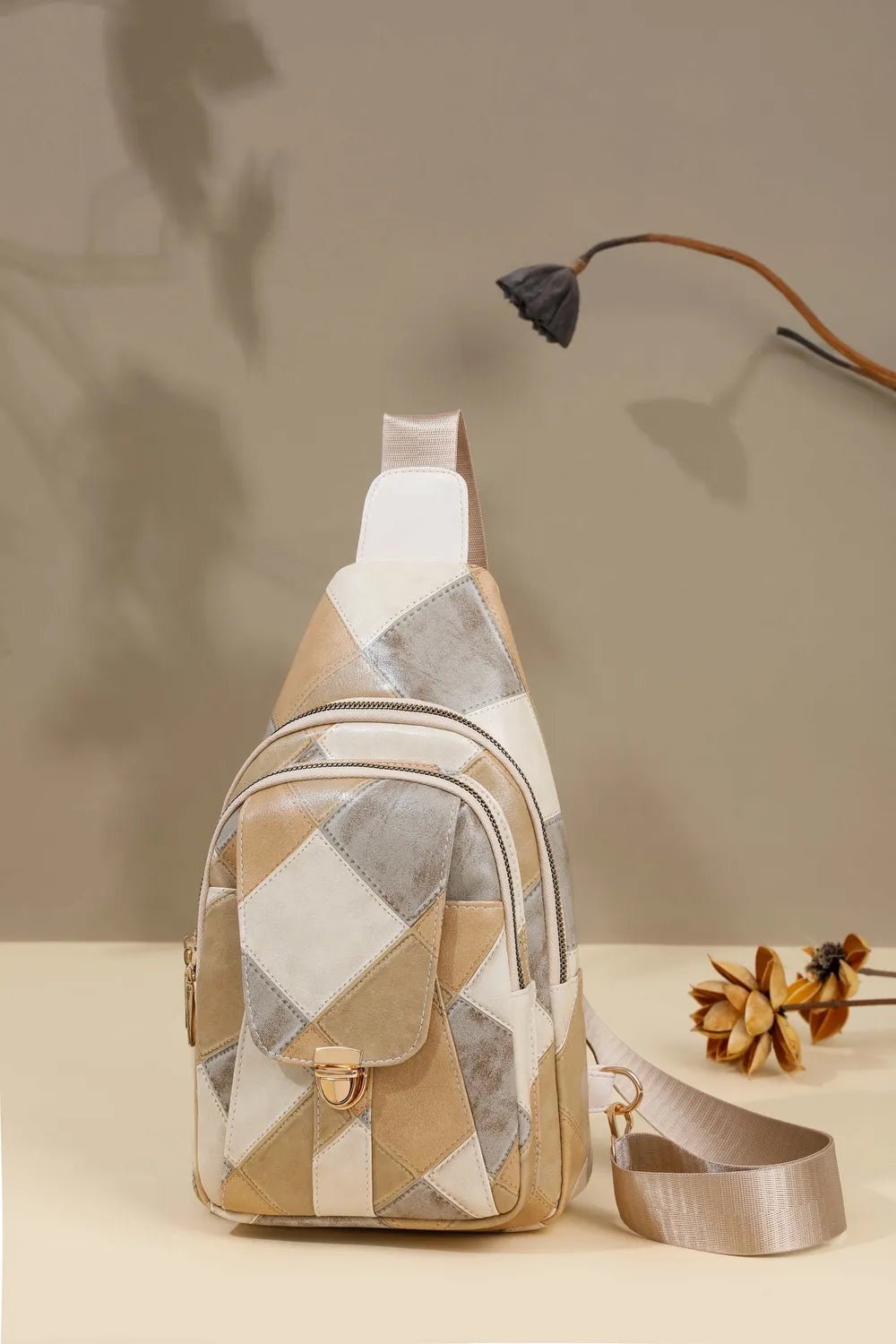 b2d85029-f388-43c1-826f-0c6a24b30c78-Max