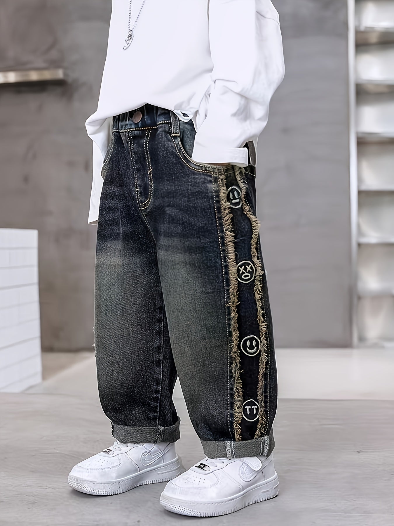 Kids' Casual Hip-Hop Smile Graphic Jeans - Loose Fit, Washed Blue Denim with Geometric Patterns, Elastic Waistband, All-Season Comfort, Casual Attire|Relaxed Fit Jeans|Elastic Waistband Jeans