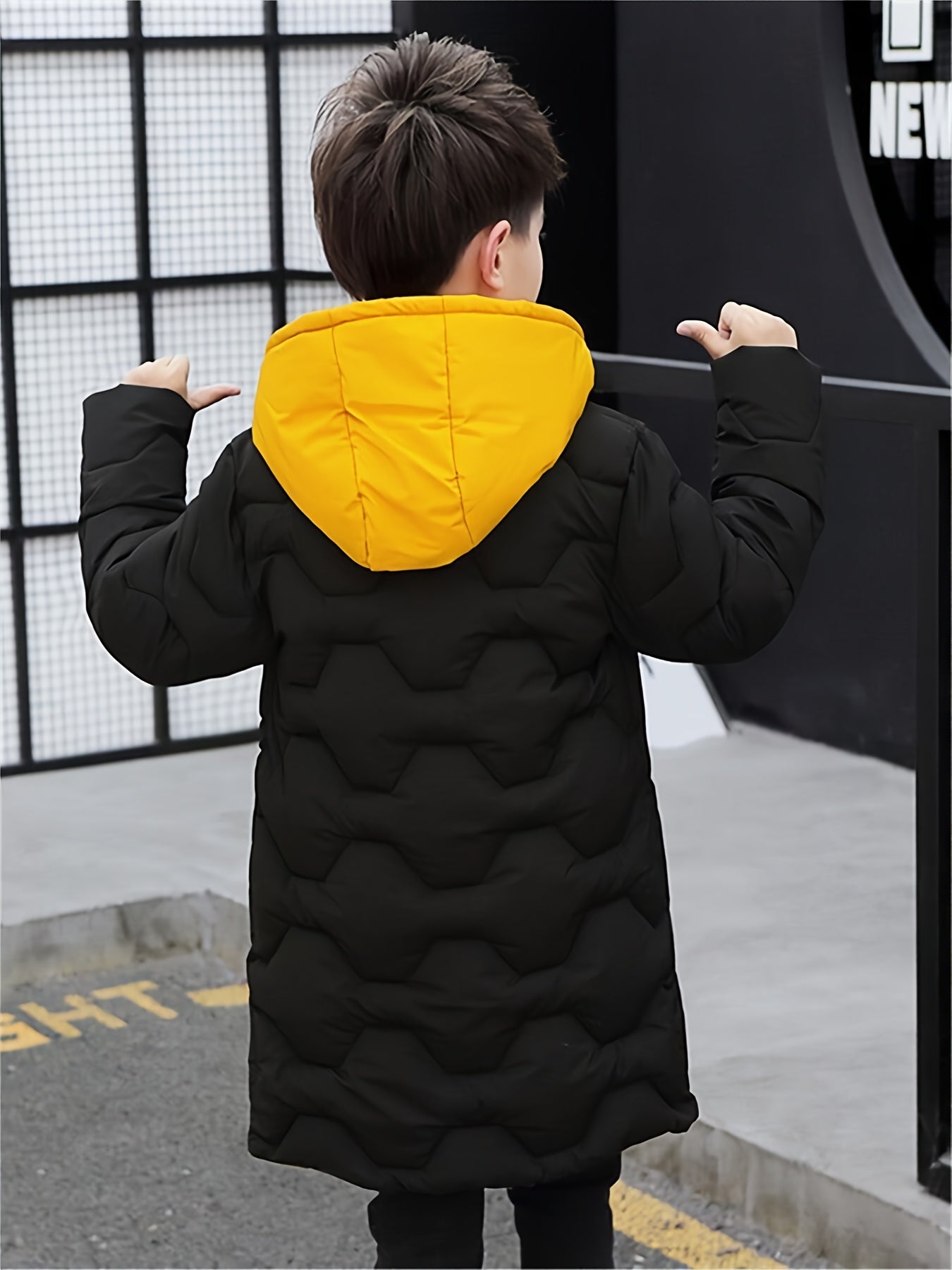 Boys' Winter Hooded Jacket - Thickened Mid-Length Windproof Warm Coat with Pockets, Black & Yellow Two-Tone Design, Casual Style for Fall/Winter Outdoor Play, Winter Coat for Boys, Playful Kids' Fashion, Durable Kids' Clothing, Winter Jacket For Boy, Win