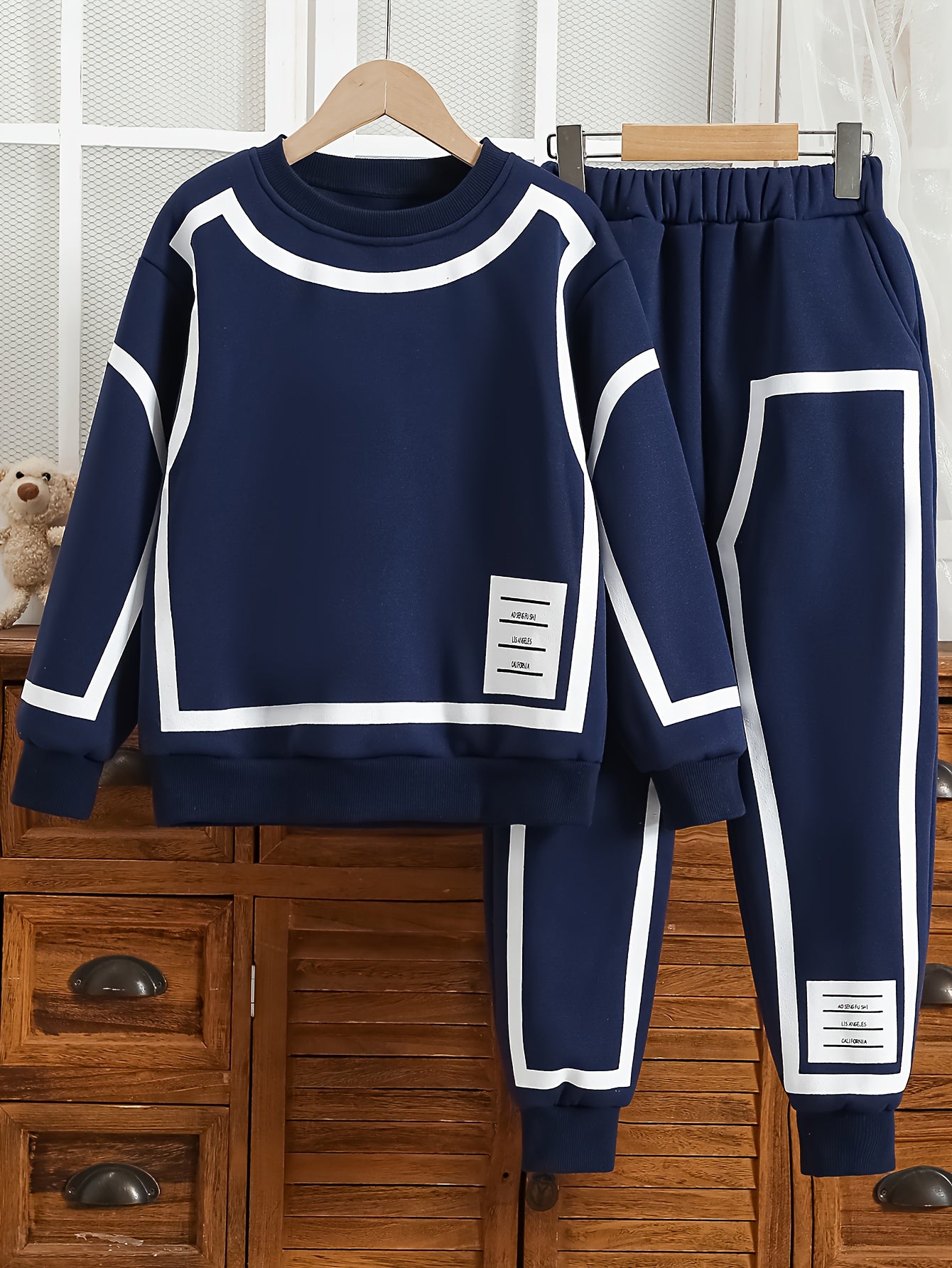Boys' Casual Crew Neck Sweatshirt & Pants Set - Long Sleeve, Drop Shoulder, Letter Print, Regular Fit with Pockets, Perfect for Spring/Fall, Casual Wear|Casual Style|Pocketed Pants, for Outdoor, Sports Suit For Boy, Boys Training Suit, Suits For Boys In