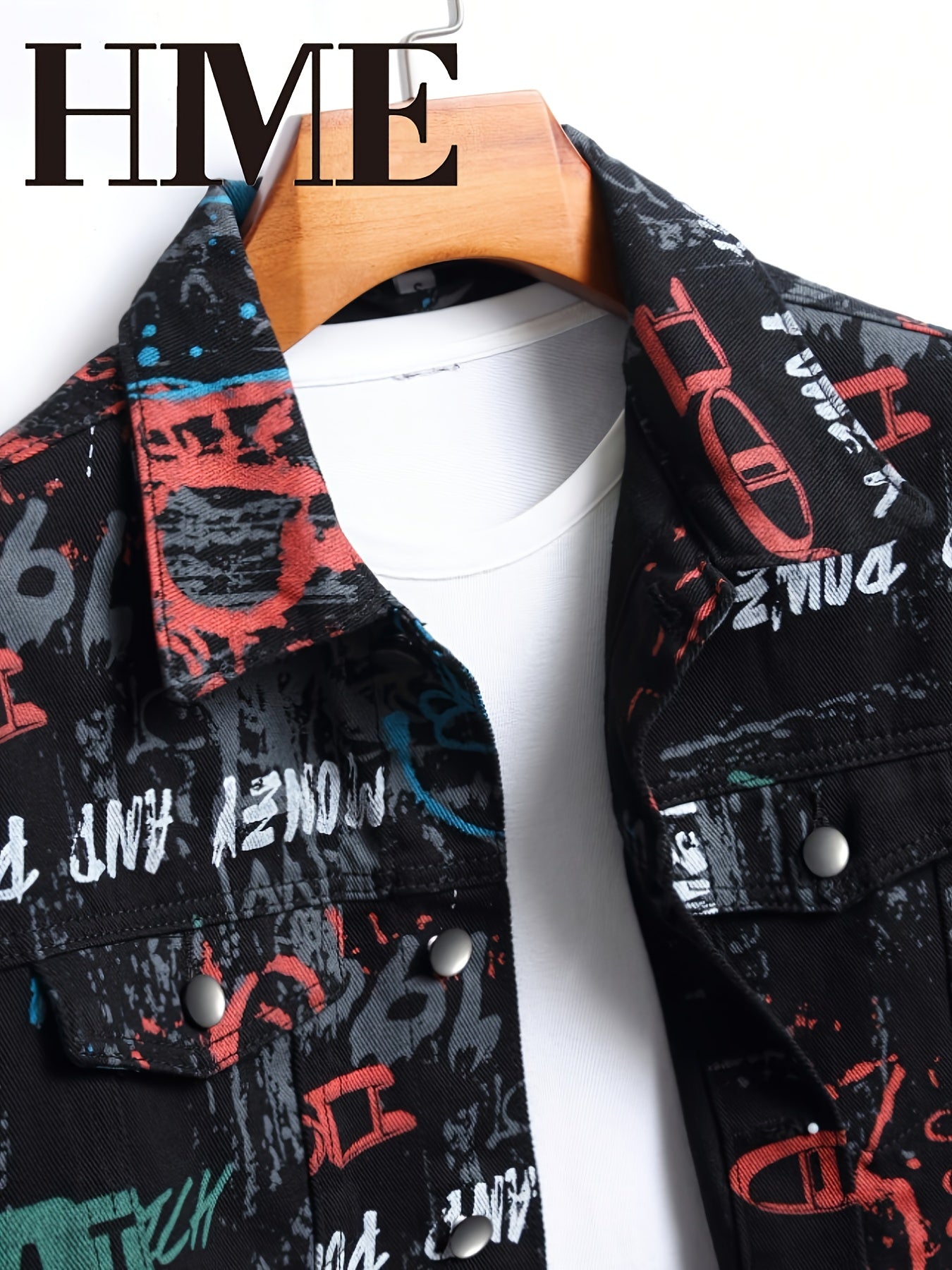 Korean Style Loose Graffiti Pure Cotton Men's Trendy Denim Jacket, Jeans Jacket for Men High Quality, Jeans Jacket, Jeans Jacket with Patches, Weekend Outfit, Everyday Jacket, Trendy Fashion, Loose Fit, Sturdy Construction, Durable Material, Men's Outerw