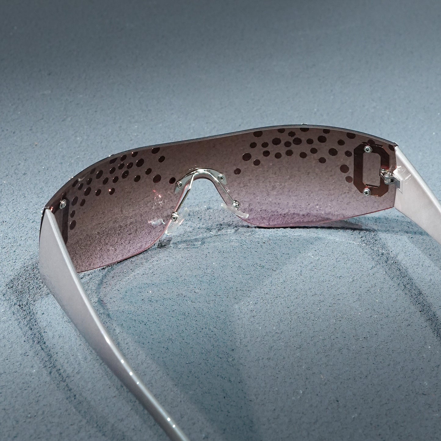 CABECADE Men's Y2K Rhinestone-Embellished Unframed Fashion Glasses - Sparkling Party & Casual Fashion Accessories with Decorative Lens, No Frame Needed, Trendy Outfit Addition | Bold Rhinestone Detailing | Rhinestone Embellishment